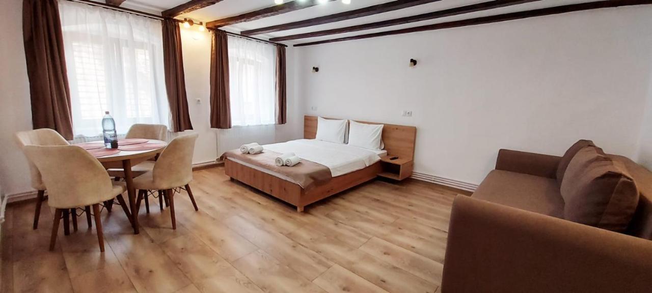 Lindenhaus Hotel Nagyszeben Kültér fotó