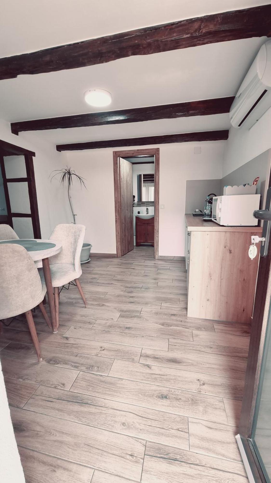 Lindenhaus Hotel Nagyszeben Szoba fotó